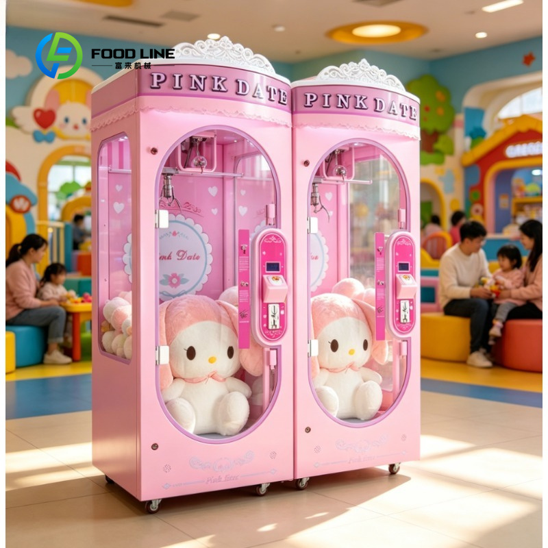 آلة قص فاخرة مخصصة تعمل بالعمل - مراجعة Arcade Prize Vending Machine وسعره
